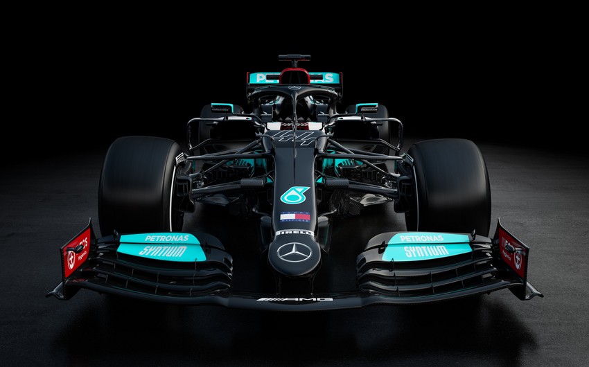Formula 1: Mercedes yeni bolidini təqdim etdi