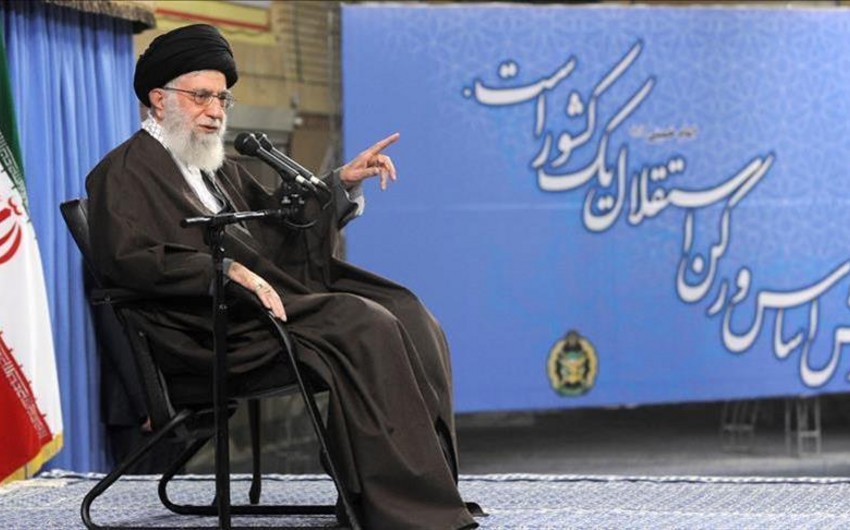Духовный лидер Ирана обвинил США во лжи