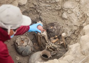 Archaeologists unearth 1,000-year-old mummy in Peru
