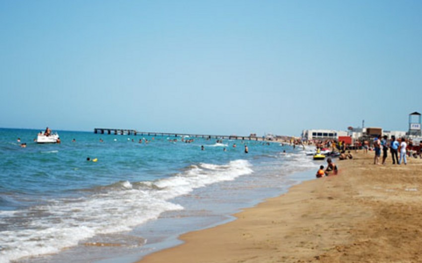 МЧС Азербайджана обратилось к населению в связи с соблюдением правил безопасности на пляжах - ВИДЕО
