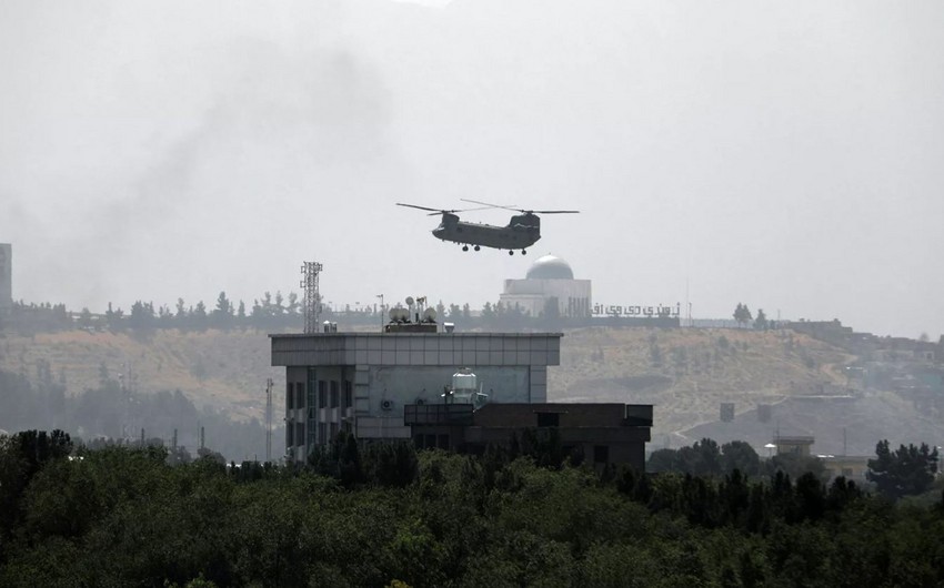 Media: US temporarily suspends evacuation from Kabul