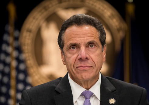 Губернатор Нью-Йорка уходит в отставку 