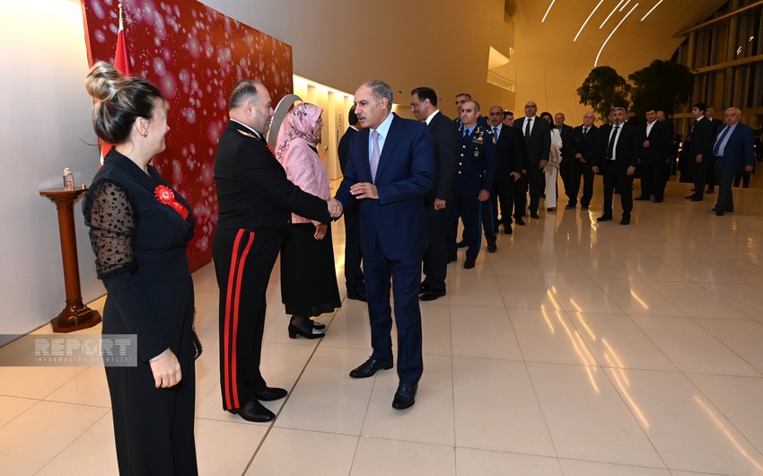 В центре Гейдара Алиева отметили 99-летие создание Турции