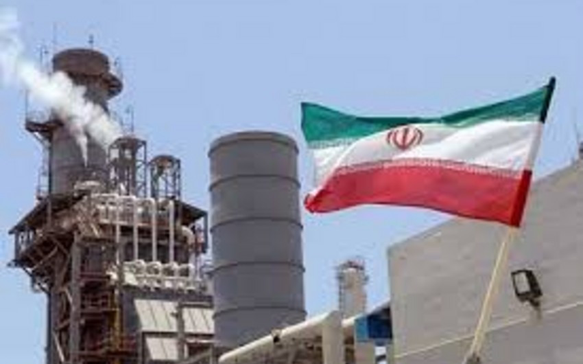 США отменили санкции в отношении иностранных компаний, покупающих иранскую нефть