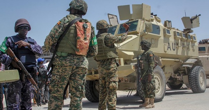 Миротворцы Африканского союза передали властям Сомали третью военную базу