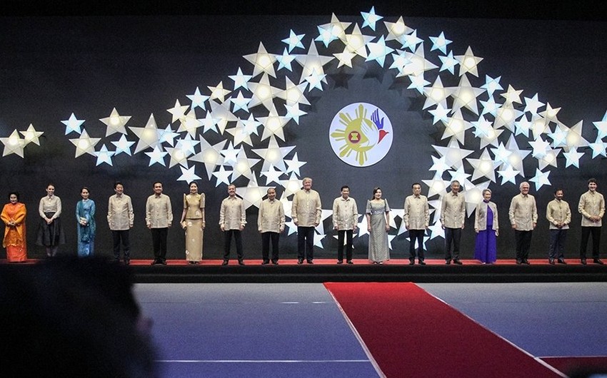 Президент Филиппин официально открыл 31-й саммит АСЕАН в Маниле