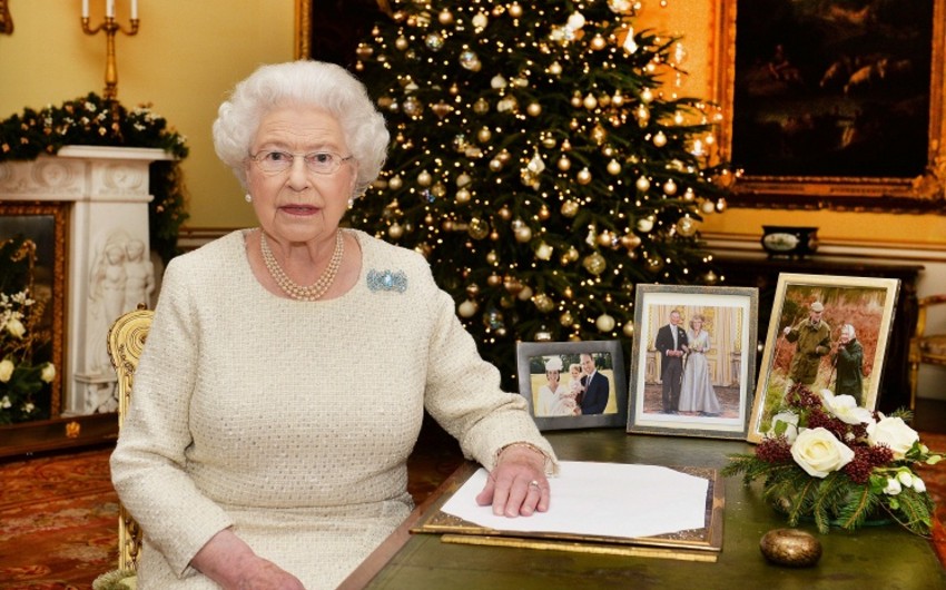 Елизавета II призвала в рождественском послании к благодарности и любви к ближнему