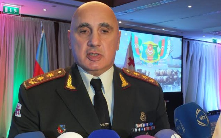 V​axtanq Kapanadze: “Azərbaycan Ordusu regionda sülhün bərqərar olmasında mühüm rol oynaya bilər”