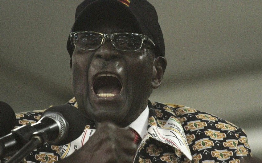 Zimbabwe's 90-Year Old President Re-Elected as Ruling Party Leader