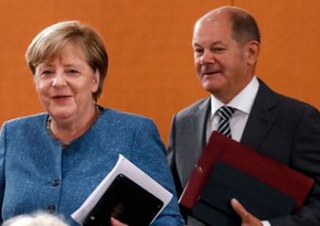 В ФРГ более 40% опрошенных считают, что Меркель была бы лучше Шольца на посту канцлера