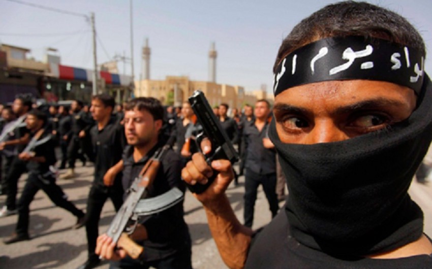 İŞİD silahlıları Mosulda 22 dinc sakini edam edib