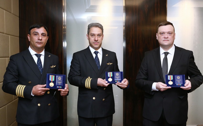 Сотрудники Silk Way West Airlines были награждены по случаю профессионального праздника