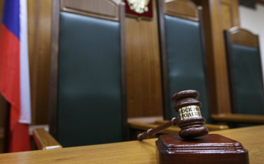 ​Азербайджанец попал под суд за попытку подкупить печорского полицейского