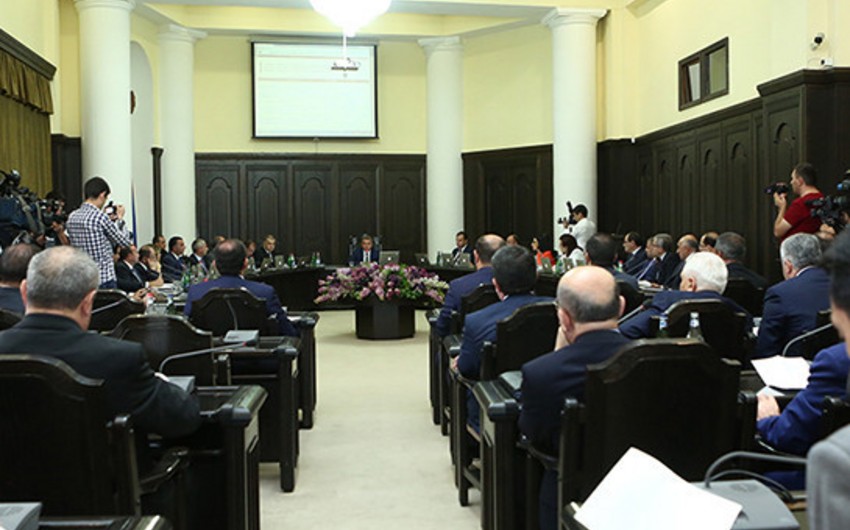 Ermənistan parlamentinin növbədənkənar sessiyası keçiriləcək