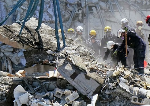 Не менее восьми человек погибли при обрушении строящегося дома в Китае