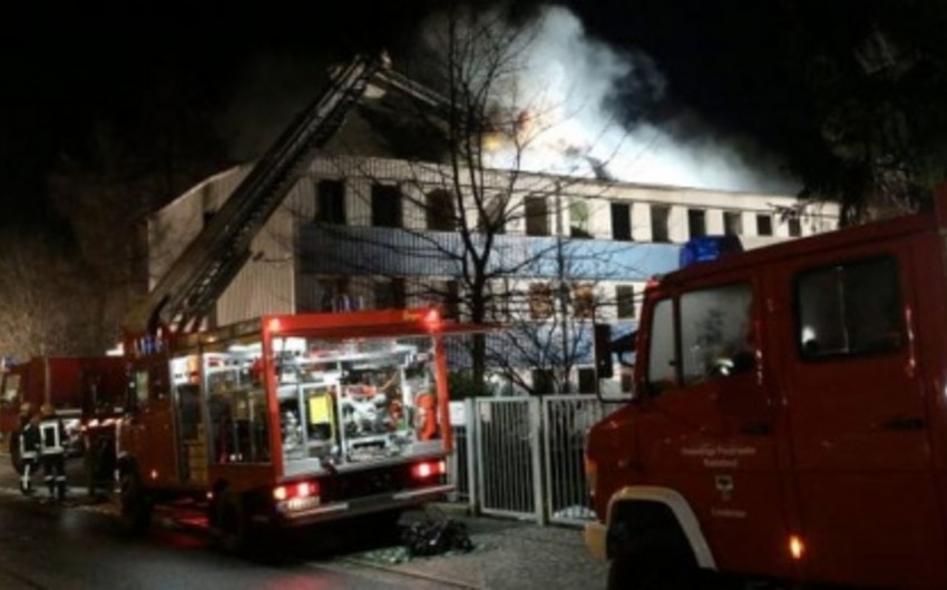 В Германии при пожаре в приюте для беженцев пострадали 30 человек