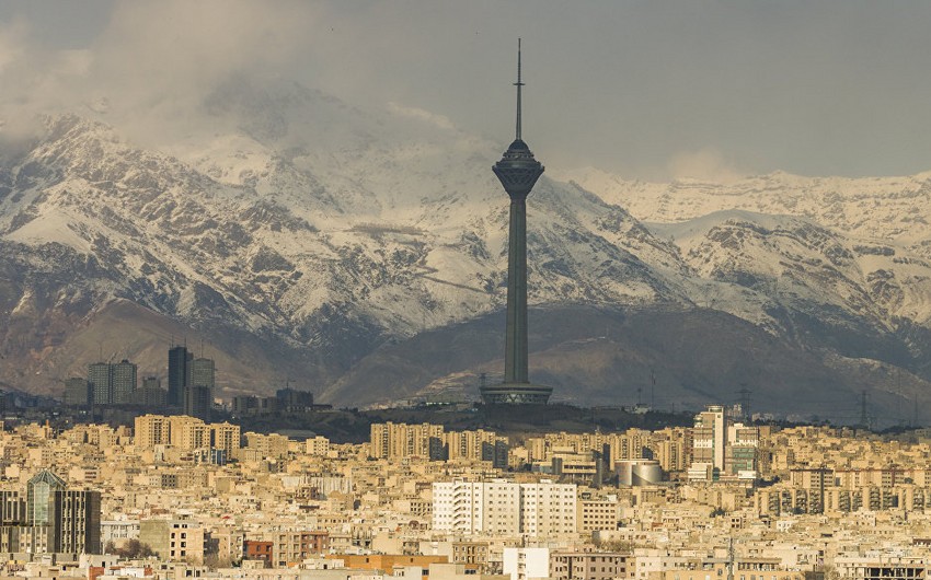 В Иране после обрушения стены в метро погибли два человека