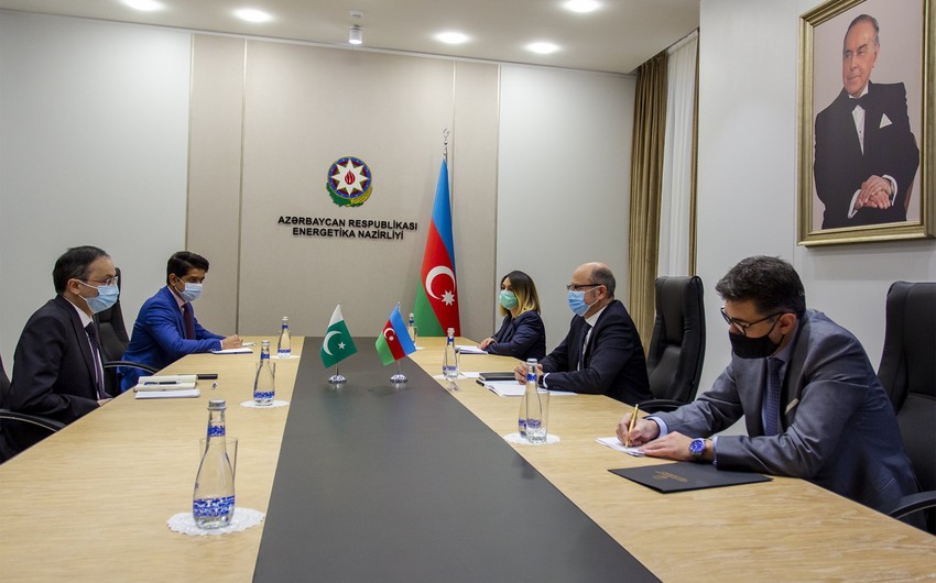 Azerbaijan discusses strengthening energy cooperation with Pakistan