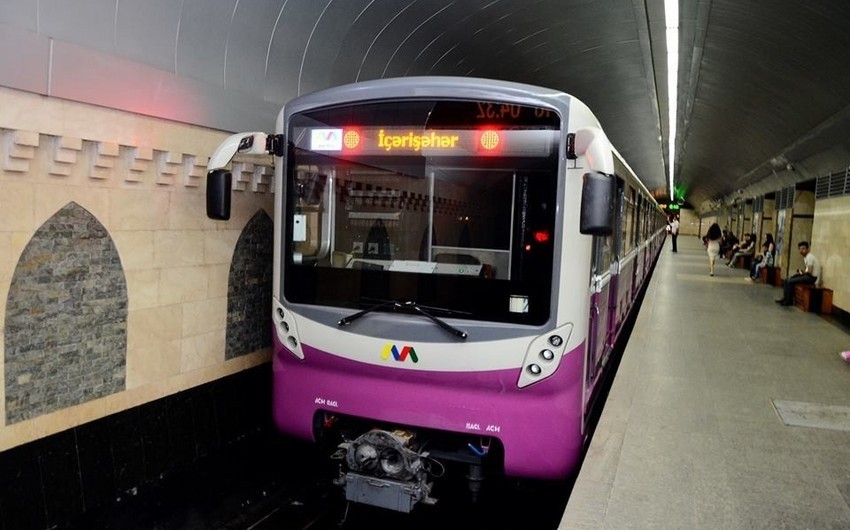 Движение поездов в бакинском метро будет регулироваться на базе радиоканалов