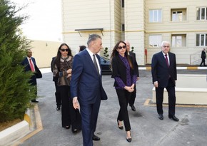 Mehriban Aliyeva attends opening of building for IDP families in Khirdalan