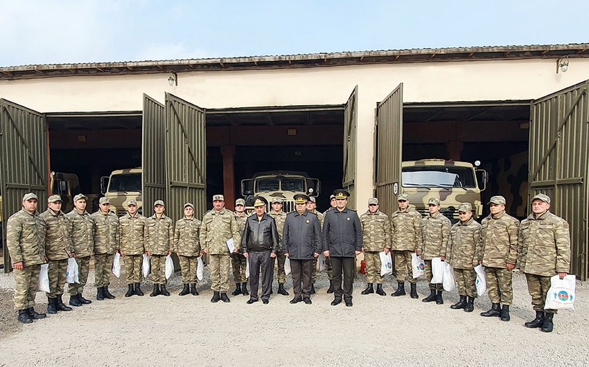 Deputy Defense Minister meets with servicemen