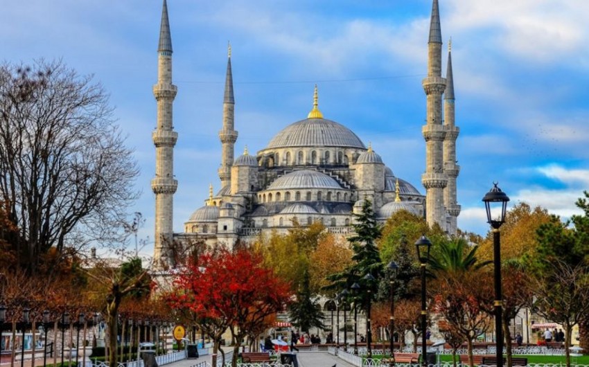 Турция назовет безопасные туристические объекты в июне