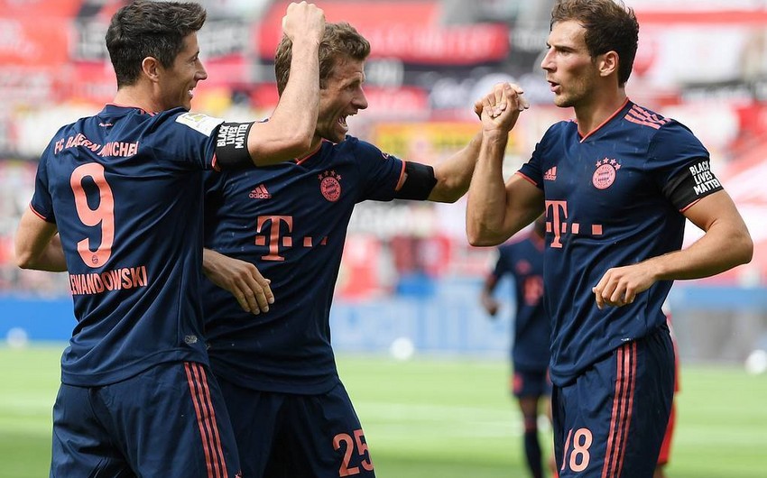 Бавария одержала девятую победу подряд в чемпионате Германии по футболу