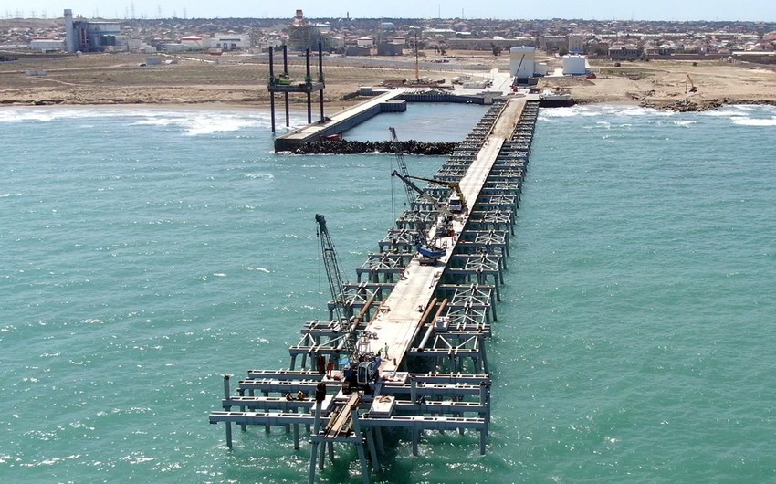 Azerenerji building large overpass in Caspian Sea