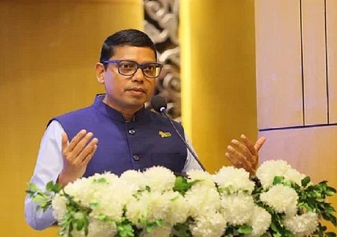 Экс-министра информации Бангладеш задержали при попытке бежать в Индию