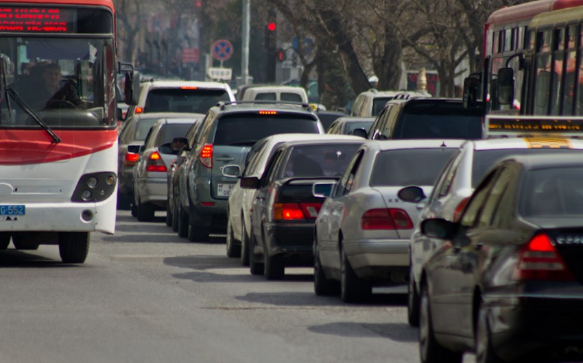 Traffic jam occurred on main avenues of Baku