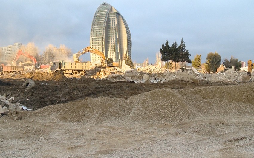 New road replaces demolished Araz hotel in Baku - VIDEO
