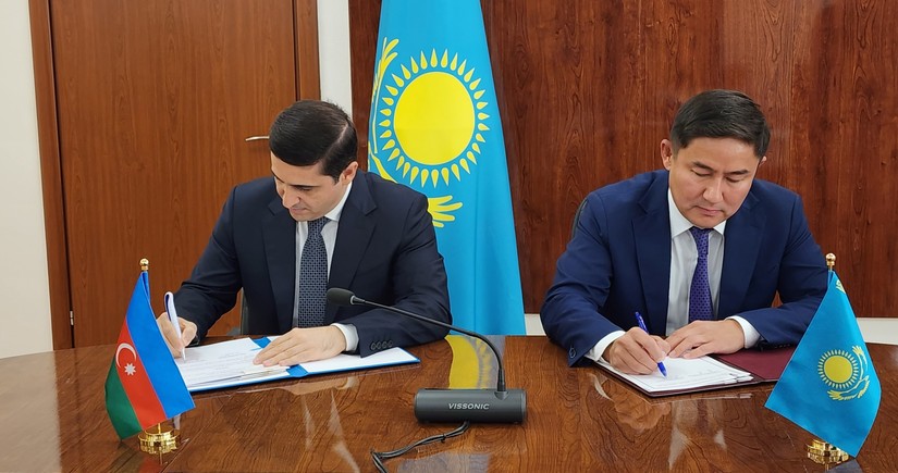 Azerbaijan, Kazakhstan ink MoU in legal sphere