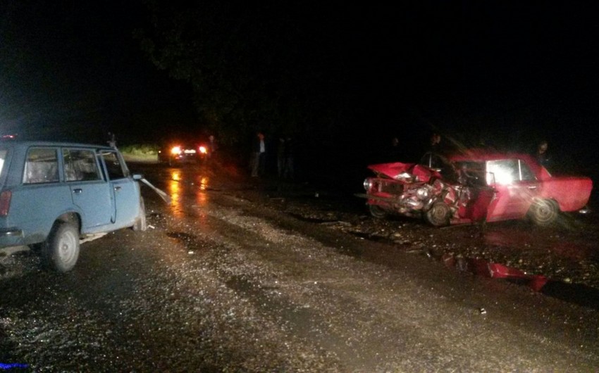​В Хачмазе столкнулись два автомобиля, погиб водитель