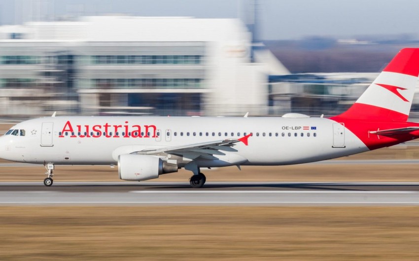 Austrian Airlines с 18 марта делает питание на борту платным