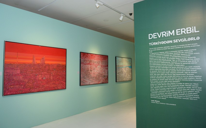 В Баку открылась персональная выставка Деврима Эрбиля С любовью из Турции