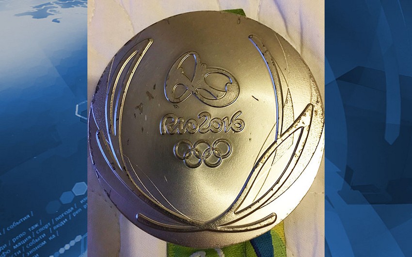 Rio Olimpiadasının irland mükafatçıları korlanmış medallarını geri qaytarıblar