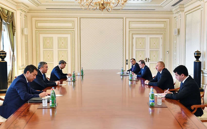 President Ilham Aliyev receives Kazakh deputy prime minister
