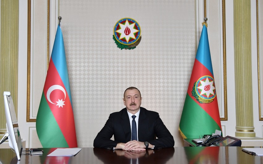 Президент Ильхам Алиев поздравил Александра Лукашенко