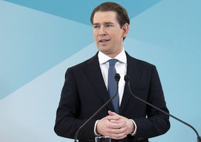 Экс-канцлер Австрии выпустил мемуары «Поговорим о политике»