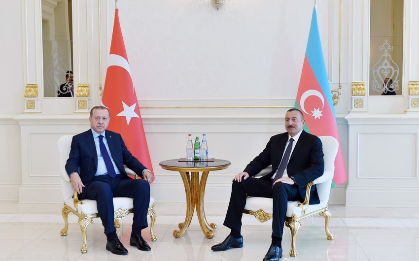 Президент Азербайджана выразил соболезнования турецкому коллеге