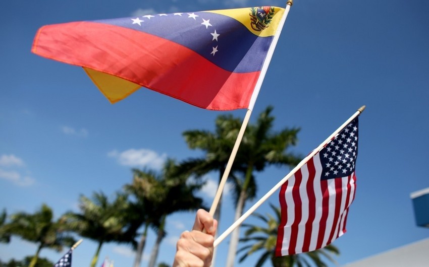 ABŞ şirkətləri Venesuela müxalifətinə maliyyə yardımı edəcək