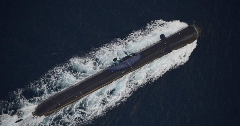 Israel signs contract on purchase of three submarines in Germany