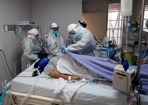  Россия впервые за пандемию зарегистрировала более 800 смертей из-за COVID-19