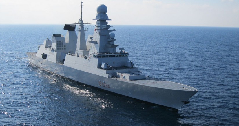 Итальянский военный корабль сбил беспилотник в Красном море