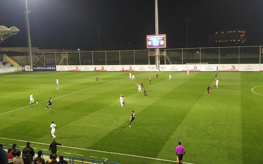 Qarabağ Neftçini darmadağın edərək vahid lider olub