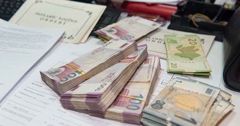 В Азербайджане вкладчикам закрытых банков выплачено 1,5 млрд манатов компенсации