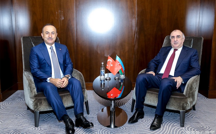 Состоялась встреча между главами МИД Азербайджана и Турции
