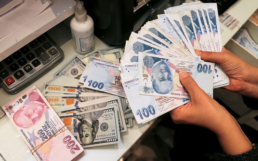 Turkish lira exchange rate against US dollar falling