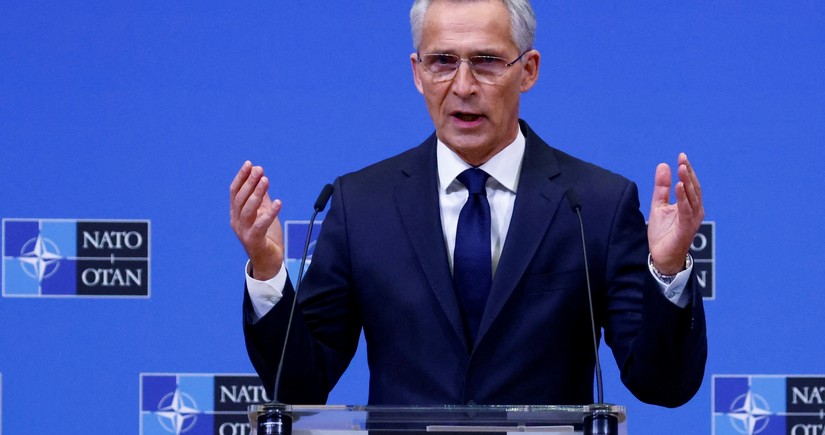 Столтенберг: НАТО не планирует направлять войска в Украину