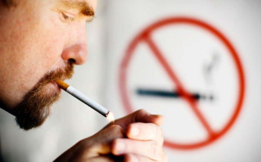 ​В Молдове вступил в силу запрет на курение в общественных местах